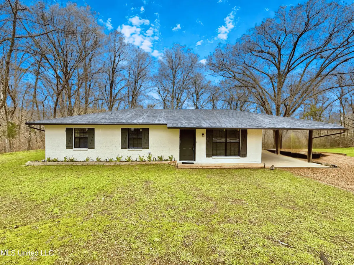 4194 Burt Loop Road, Crystal Springs, MS 39059 - Image #1