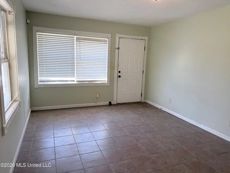 2002 Forrest Street, Pascagoula, MS 39581 - #3