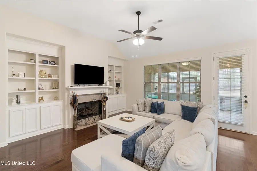 5504 Stonecrest Dr. Drive, Olive Branch, MS 38654 - #2