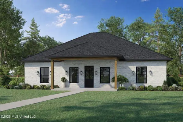 Nhn Main Street, Ocean Springs, MS 39564