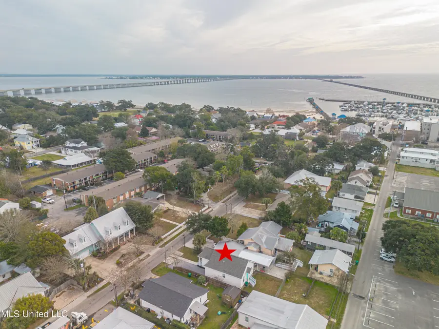 134 Demontluzin Avenue, Bay Saint Louis, MS 39520 - #2