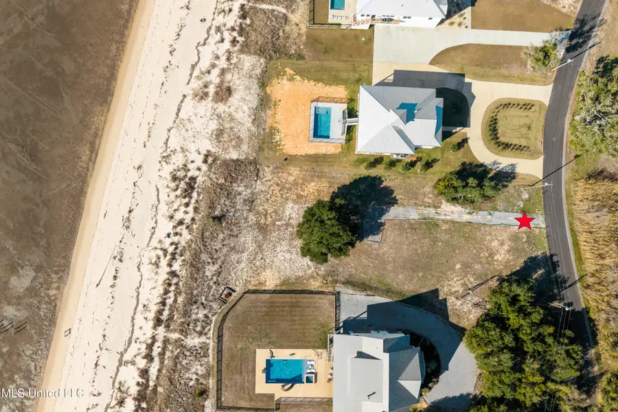 7409 Belle Fontaine Drive, Ocean Springs, MS 39564 - #3