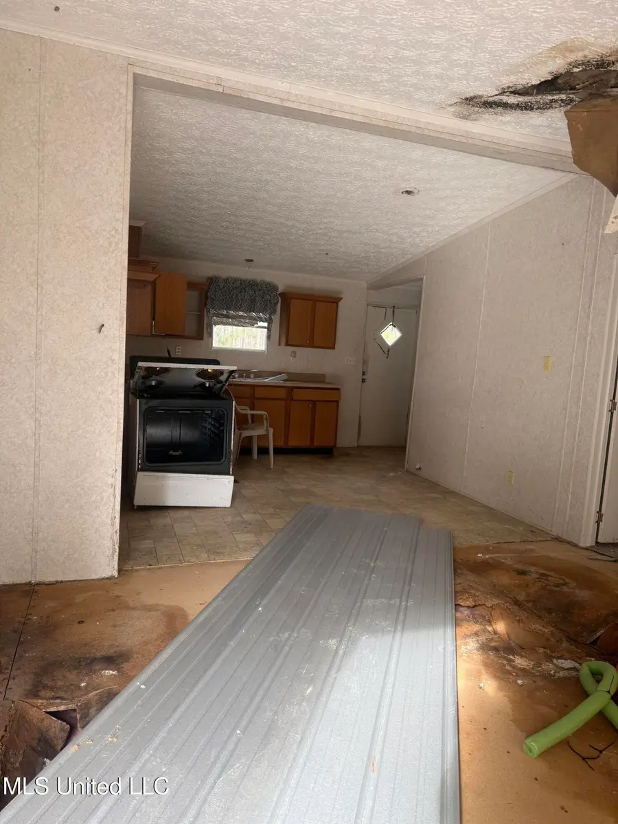 5053 Swallow Lane, Bay Saint Louis, MS 39520 - #2