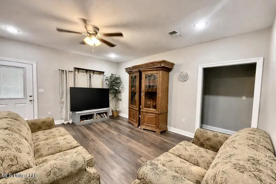 102 Smith Street, Petal, MS 39465 - Image #2