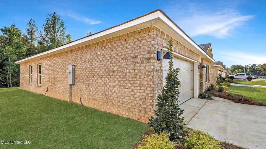 246 Trace Drive, Pearl, MS 39208 - Image #2