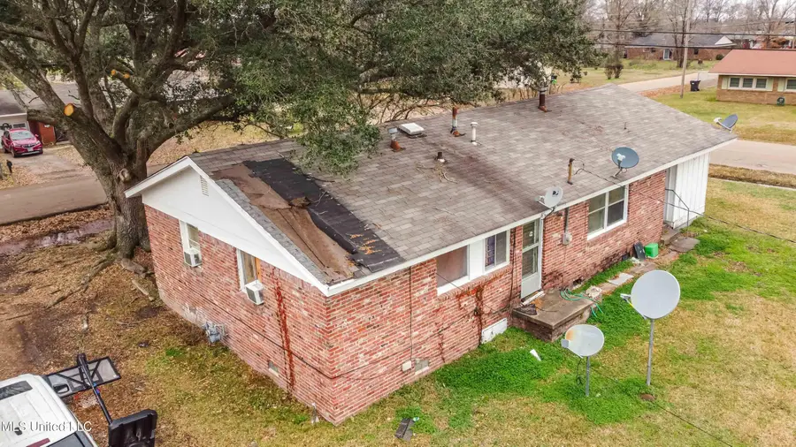 516 Kelli Avenue, Belzoni, MS 39038 - Image #3