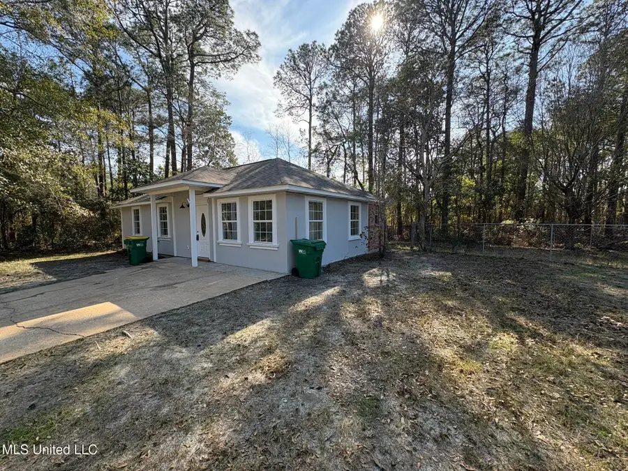 705 Plum Street, Ocean Springs, MS 39564 - #3