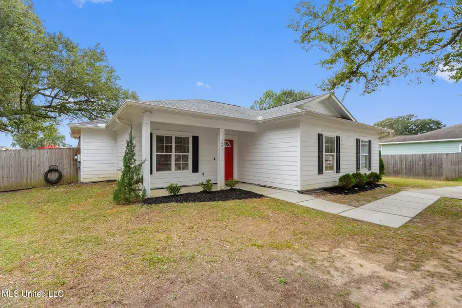 13004 Alta Vida Court, Gulfport, MS 39503 - Image #2