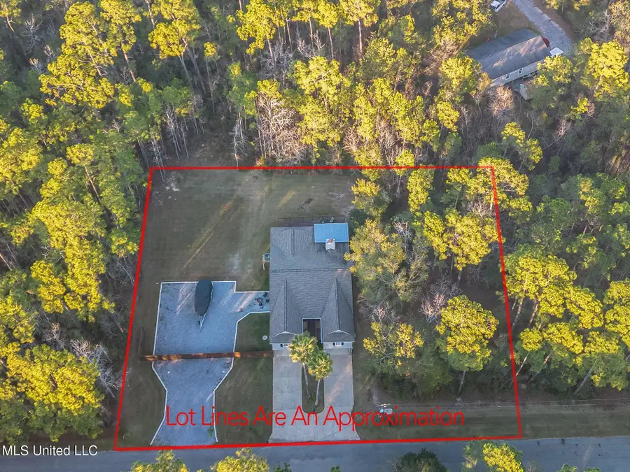 118 Holly Point Drive, Pass Christian, MS 39571 - Image #3