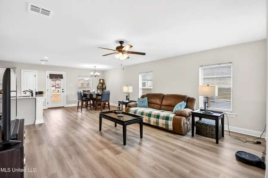 18102 Evergreen Drive, Gulfport, MS 39503 - Image #2