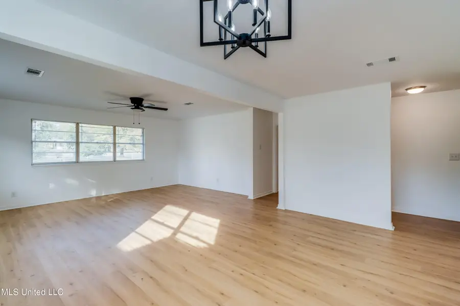 2470 Carter Road, Biloxi, MS 39531 - Image #3