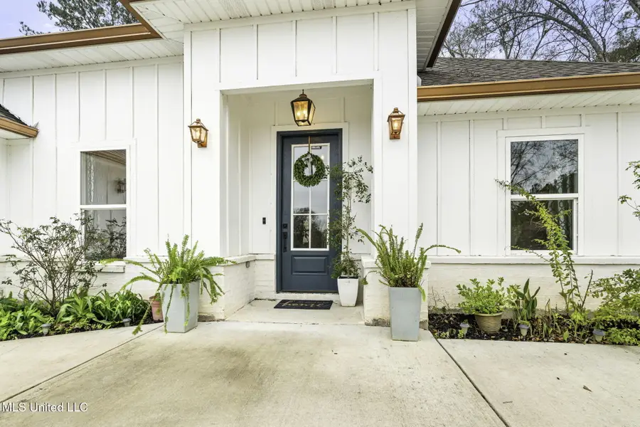 27 Forrest View Drive, Carriere, MS 39426 - Image #3