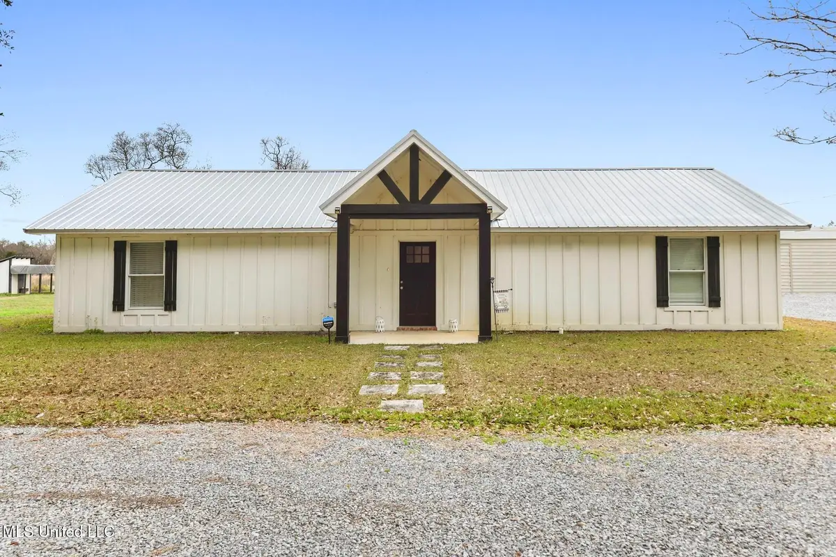 5901 Lum Reeves Road, Lucedale, MS 39452 - #1