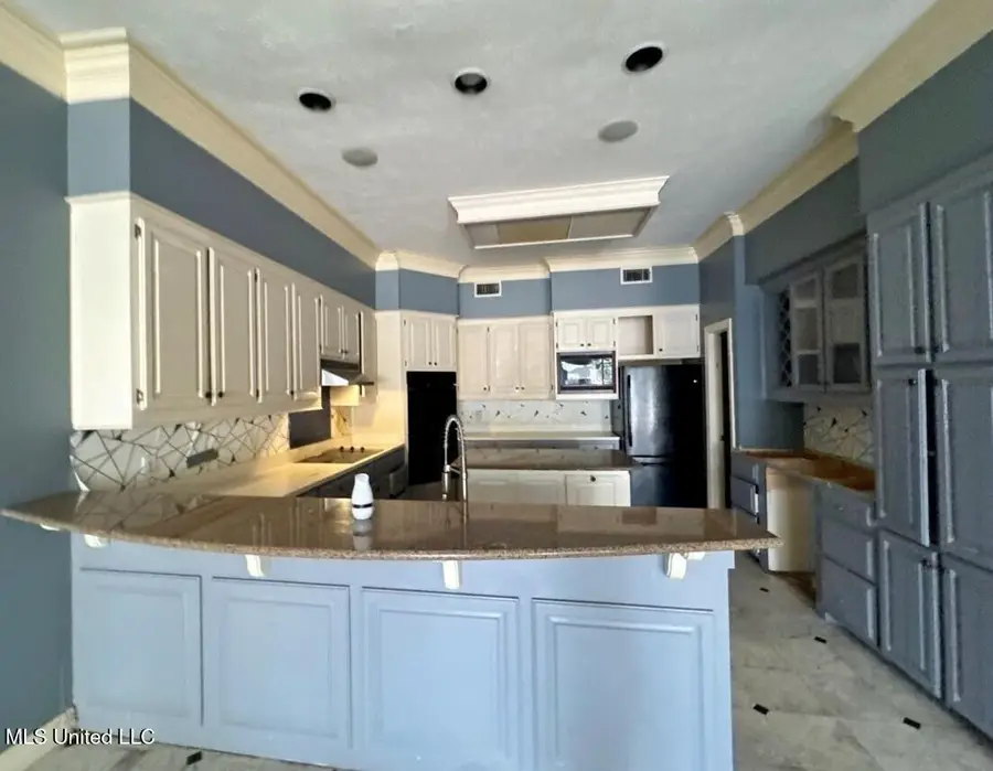 58 Robinwood Place, Jackson, MS 39211 - Image #2