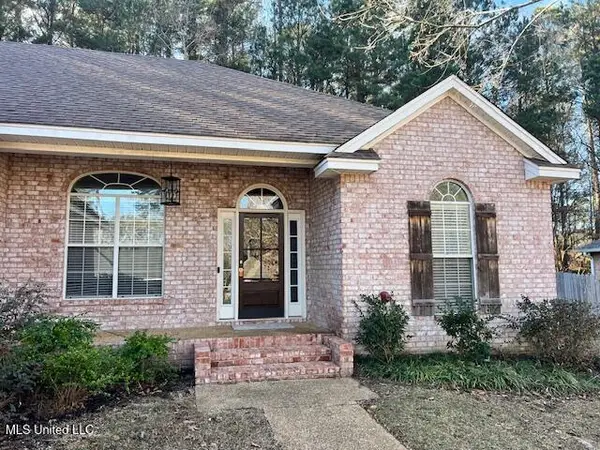 619 Hampshire Place, Brandon, MS 39047