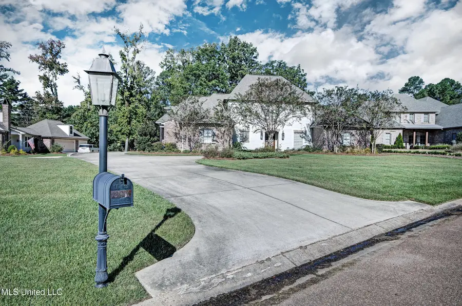 307 Natchez Court, Flowood, MS 39232 - Image #3