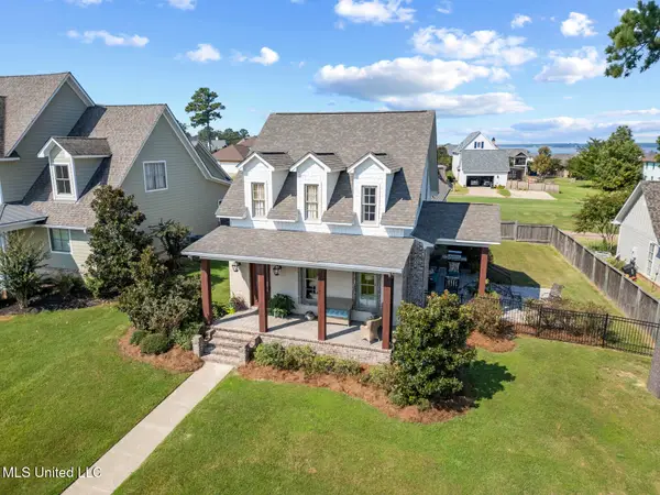 707 Arbor, Brandon, MS 39047