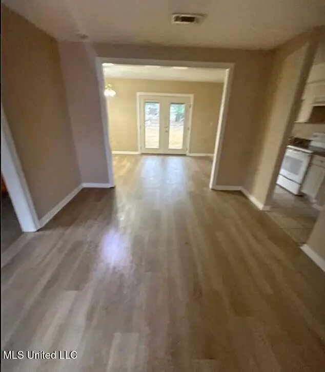 706 Maurice Avenue, Vicksburg, MS 39183 - Image #3