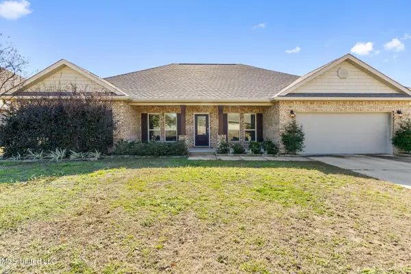 148 Oyster Catcher Cove, Ocean Springs, MS 39564