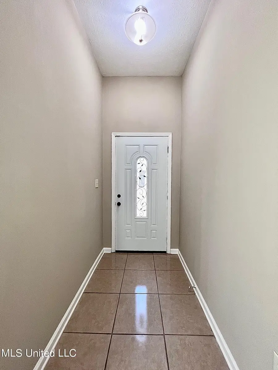 805 Serville Drive, Jackson, MS 39206 - Image #3