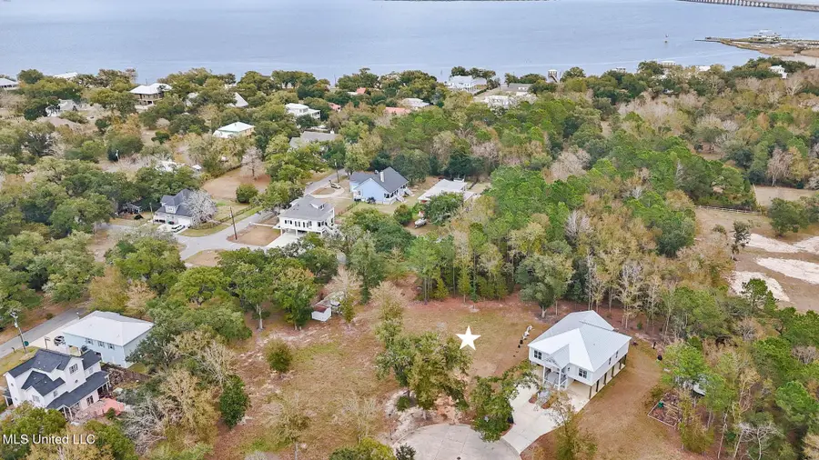 Oaks Boulevard, Bay Saint Louis, MS 39520 - Image #2