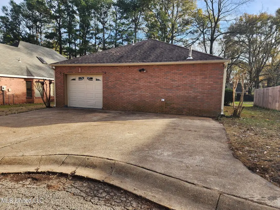214 Circle Gate Drive, Senatobia, MS 38668 - #2