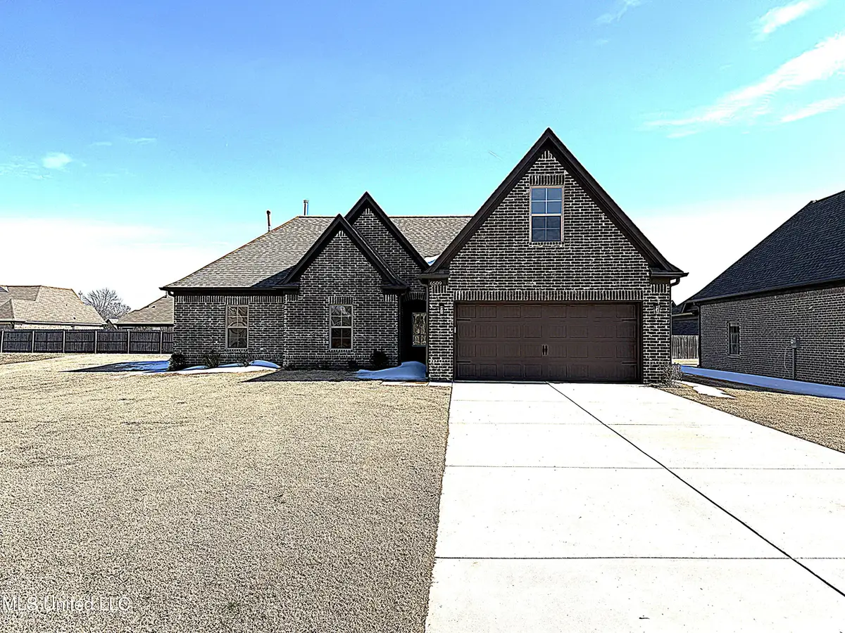 6509 Carmel Pointe, Walls, MS 38680 - #1