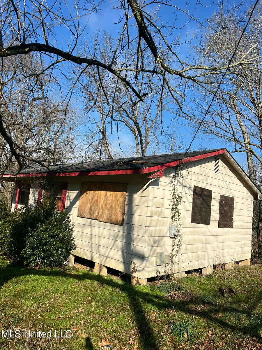 2127 Military Avenue, Vicksburg, MS 39180 - Image #2