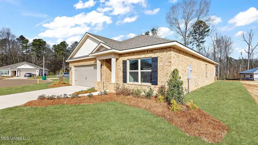 808 Fairway Avenue, Byram, MS 39272 - #2