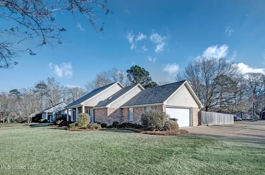 4021 Brookwood Drive, Flowood, MS 39232 - Image #3