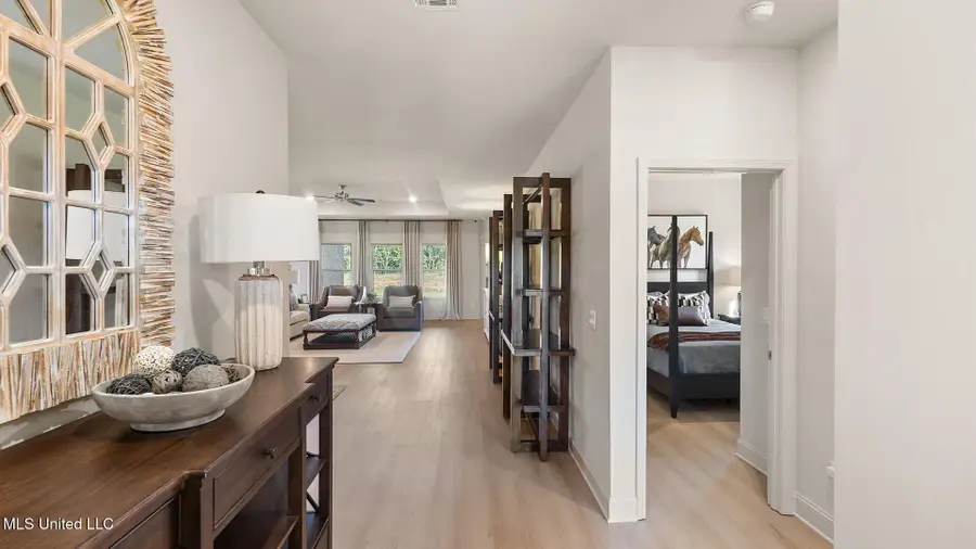 113 Saratoga Springs Avenue, Clinton, MS 39056 - #3