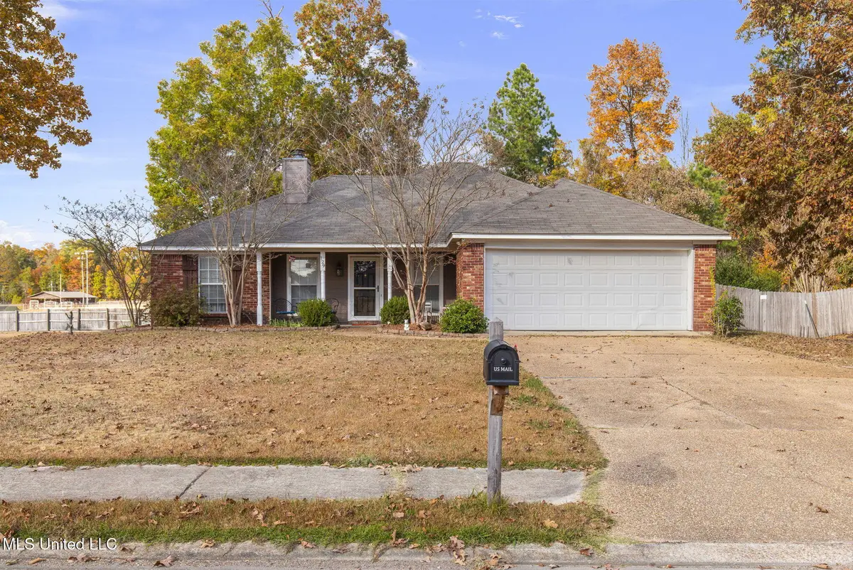 129 Post Oak Drive, Brandon, MS 39047 - Image #1