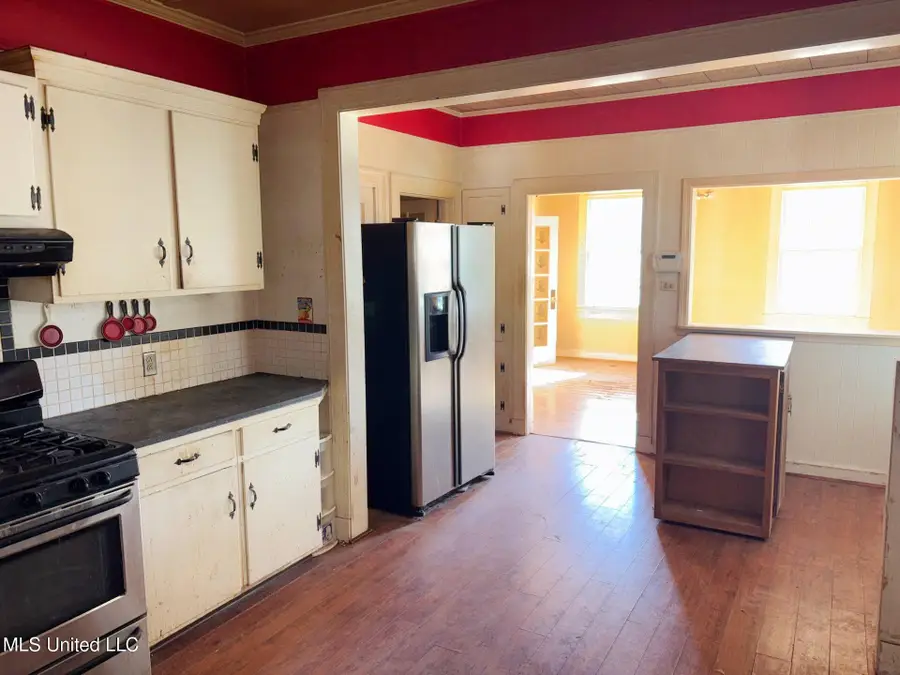 408 Boulevard Street, Lexington, MS 39095 - #3