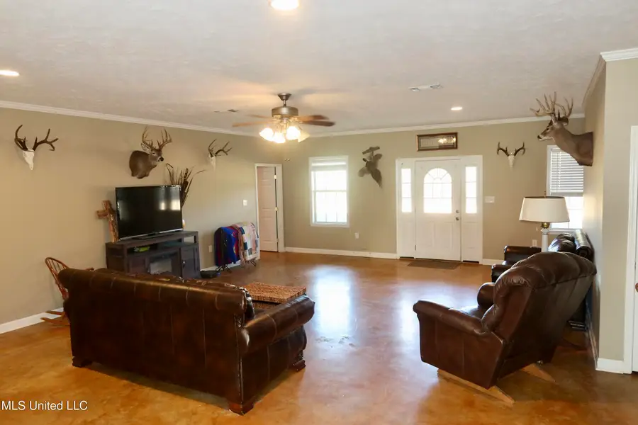 3037 S Greensburg Road, Liberty, MS 39645 - #3