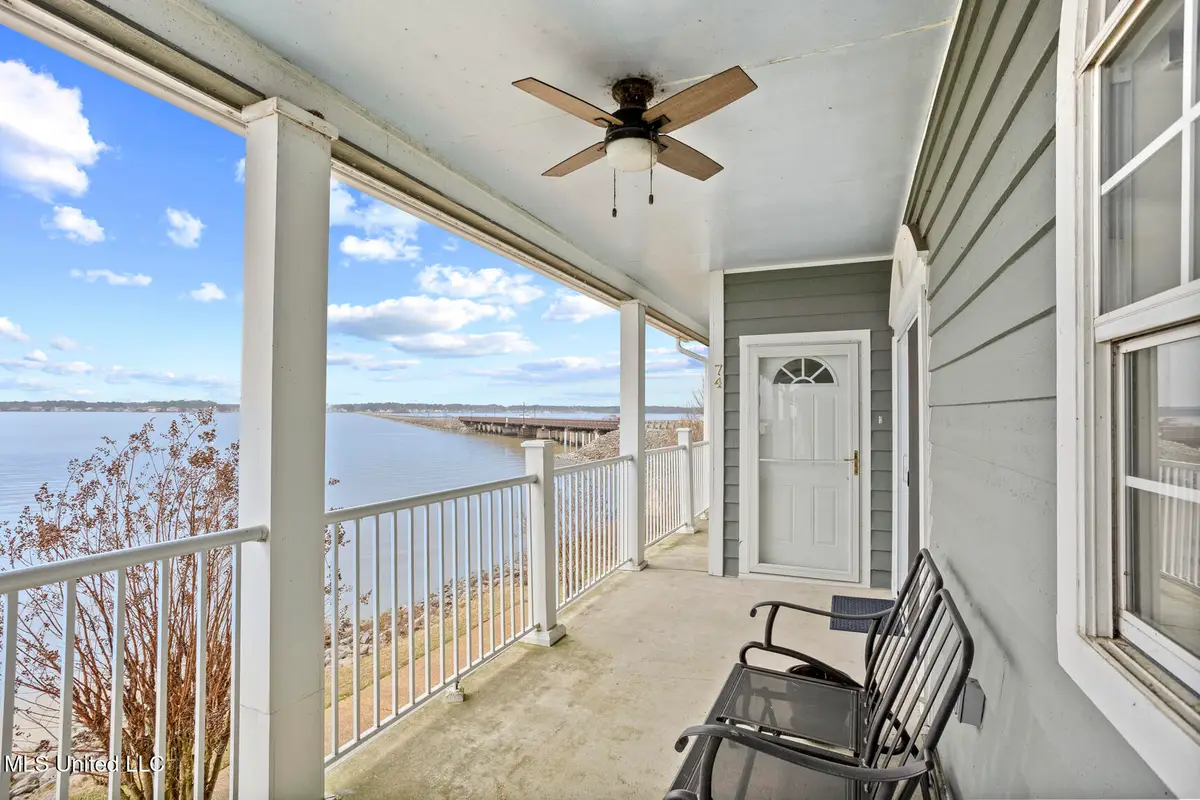 74 Lake Barnett Drive, Brandon, MS 39047 - Image #1