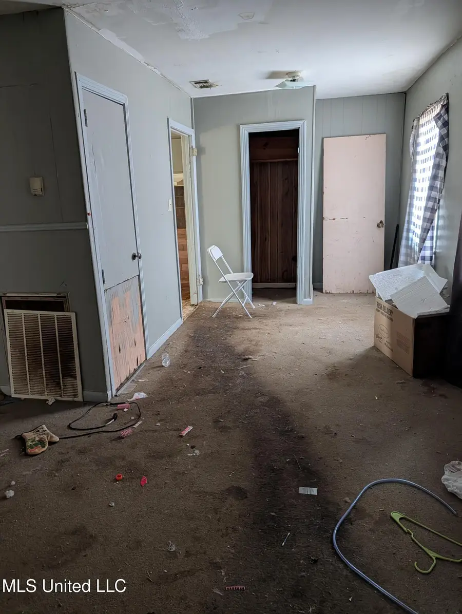 3654 Main Street, Jackson, MS 39213 - #3