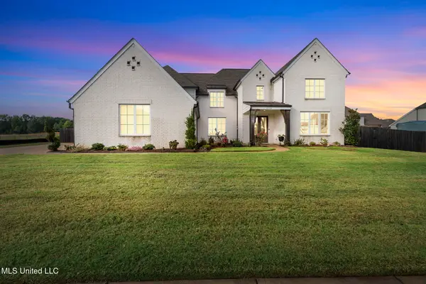 13764 S River Grove Lane, Olive Branch, MS 38654