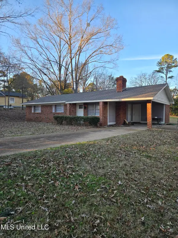 3553 Jones Loop Road, Terry, MS 39170
