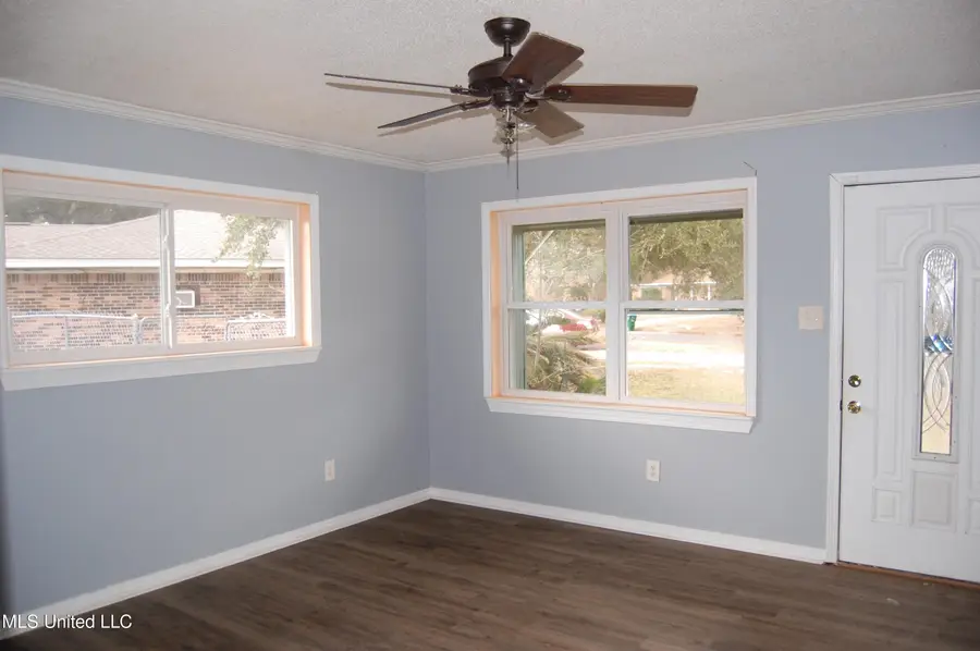 4226 Martha Court, Pascagoula, MS 39581 - #2