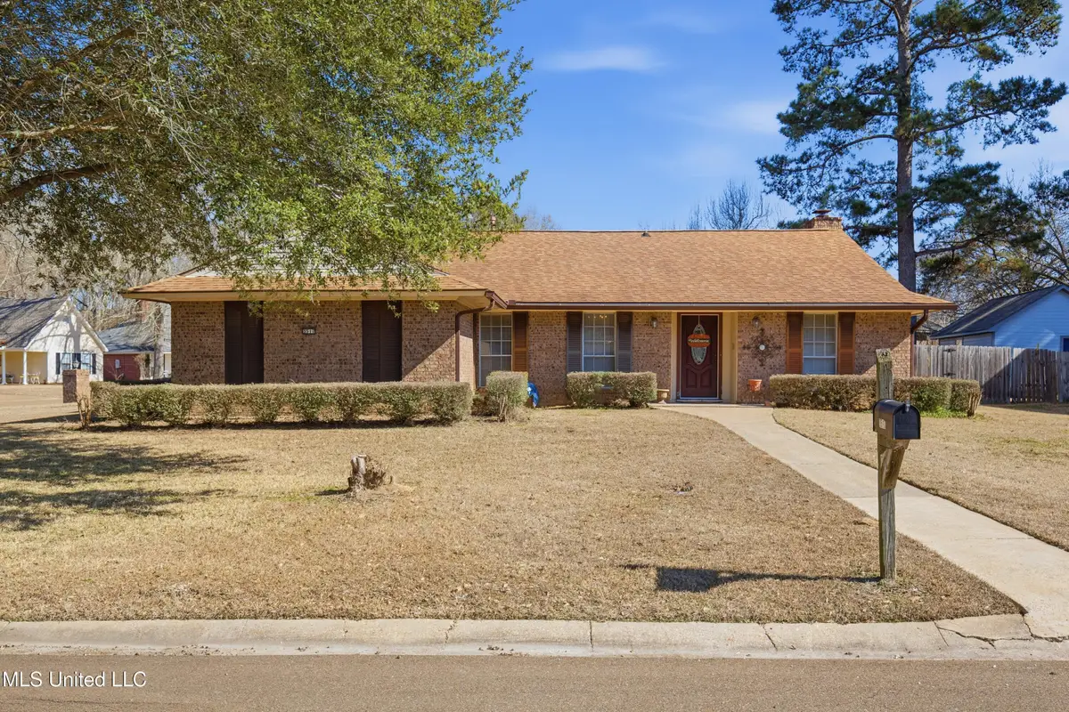 3517 Longstreet Drive, Pearl, MS 39208 - Image #1