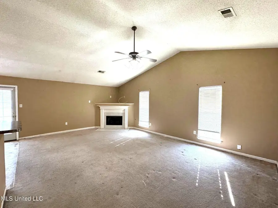 6890 Wrenwood Drive, Horn Lake, MS 38637 - #2