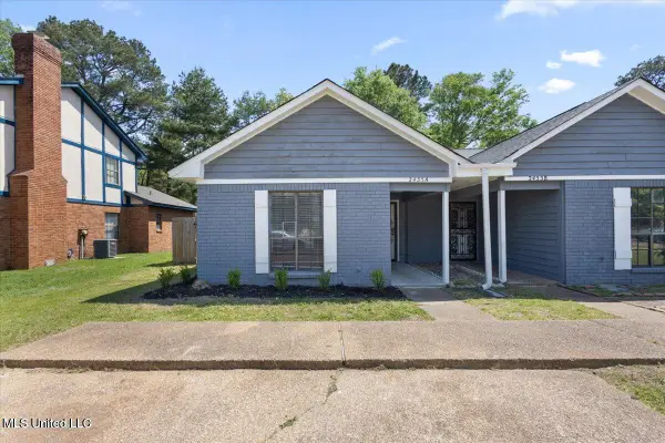 2455 River Oaks Boulevard, Jackson, MS 39211