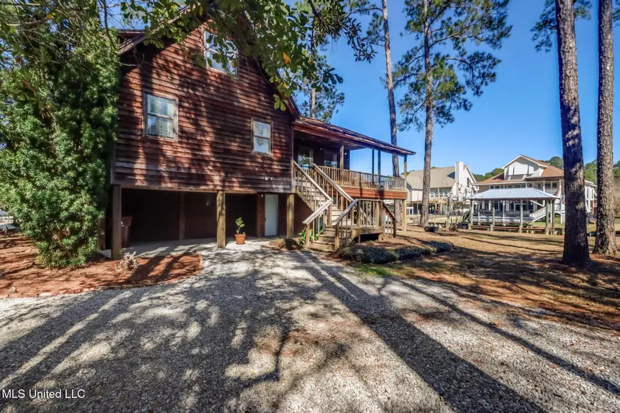 112 Dogwood Lane, Pass Christian, MS 39571 - #2