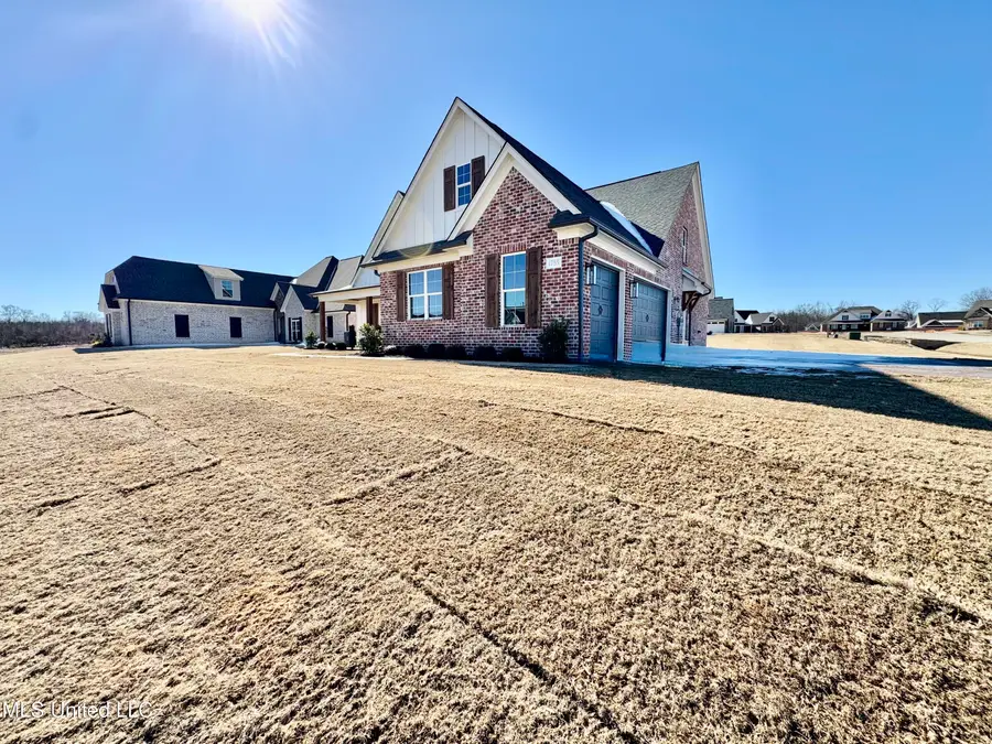 1755 Bakersfield Way, Nesbit, MS 38651 - #3