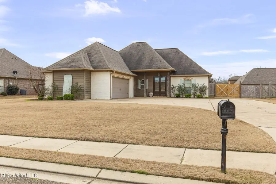 602 Belle Oak Lane, Brandon, MS 39042 - Image #2