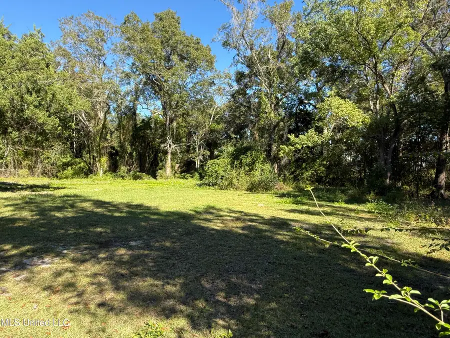 11398 Memphis Avenue, Gulfport, MS 39503 - Image #2