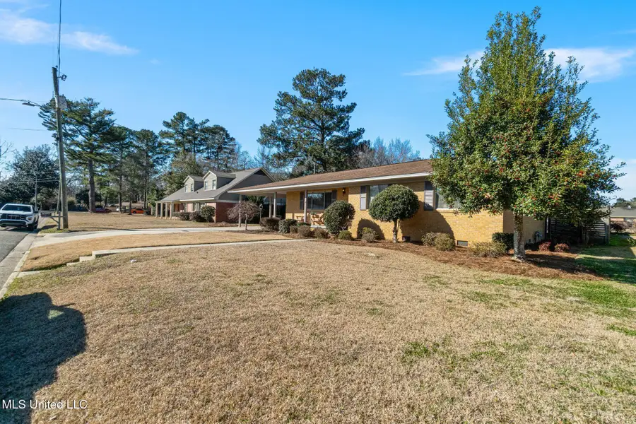 1223 Meadowood Road, Columbia, MS 39429 - #3