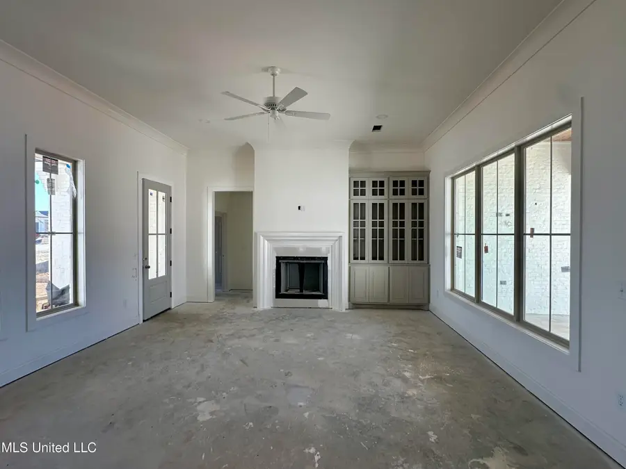 421 Aurora Circle, Canton, MS 39046 - #3