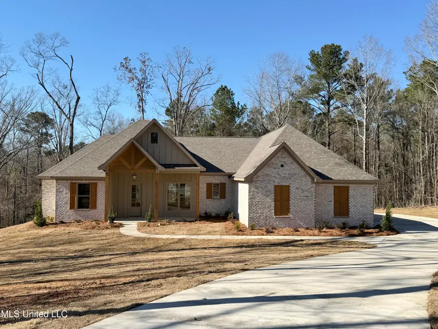 922 Mullican Road, Florence, MS 39073 - Image #2