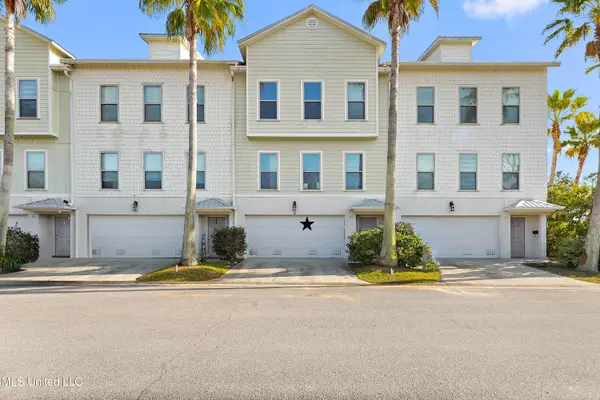 1400 Mill Road, Gulfport, MS 39507